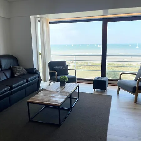 In With Sea View, Cleaning Included * Nieuwpoort